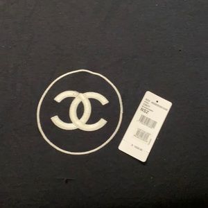 AUTHENTIC CHANEL Black cashmere scarf.